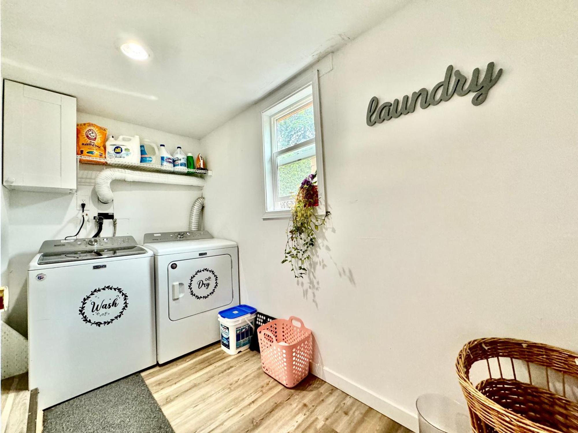 Private Room With Two Twin Beds Air Conditioning And Shared Bathrooms Located Near Seatac Airport And Downtown Seattle Bagian luar foto